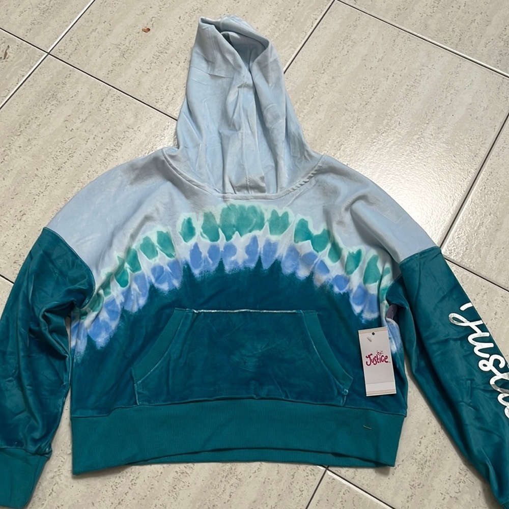 NWT Justice hoodie very soft velvet size 7/8 years
